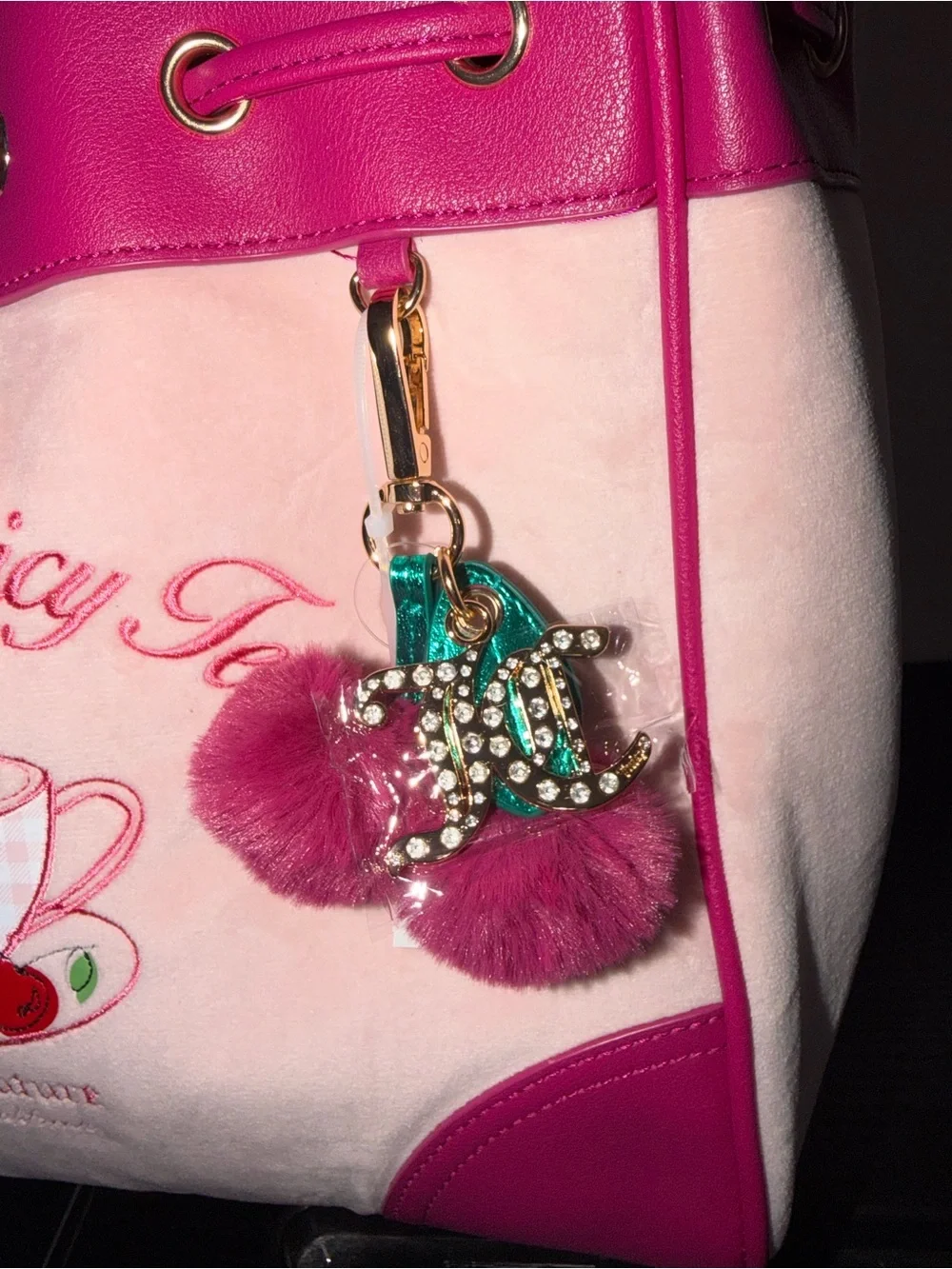 Juicy Couture Spill the Juicy Tea Daydreamer Sweet Tea Party Tote Pink Clay NWT - Picture 2 of 7